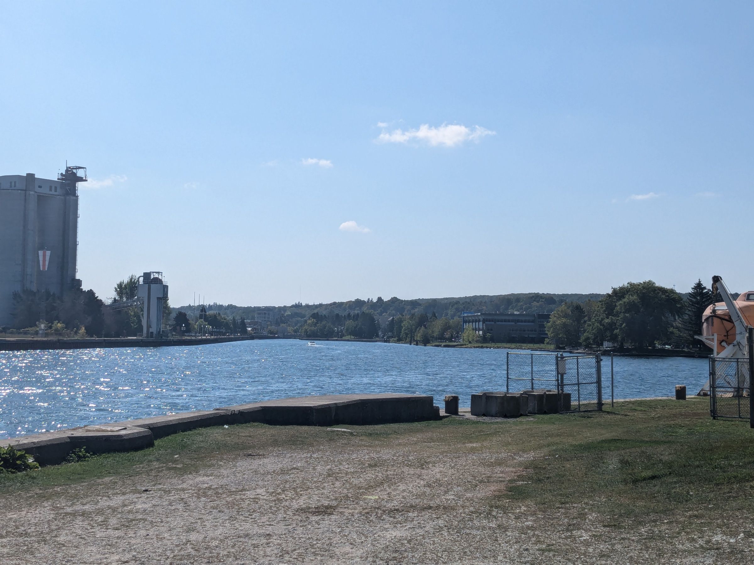 The harbour at Owen Sound, with the concrete grain elevator standing over the water at the head of the bay